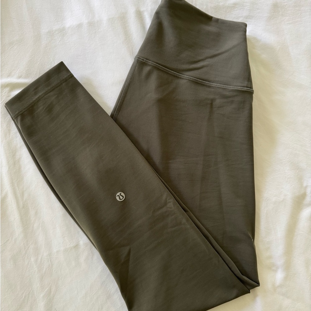 Wunder Train HR Tight
25' *Contour Fit ARMG 6 Army Green